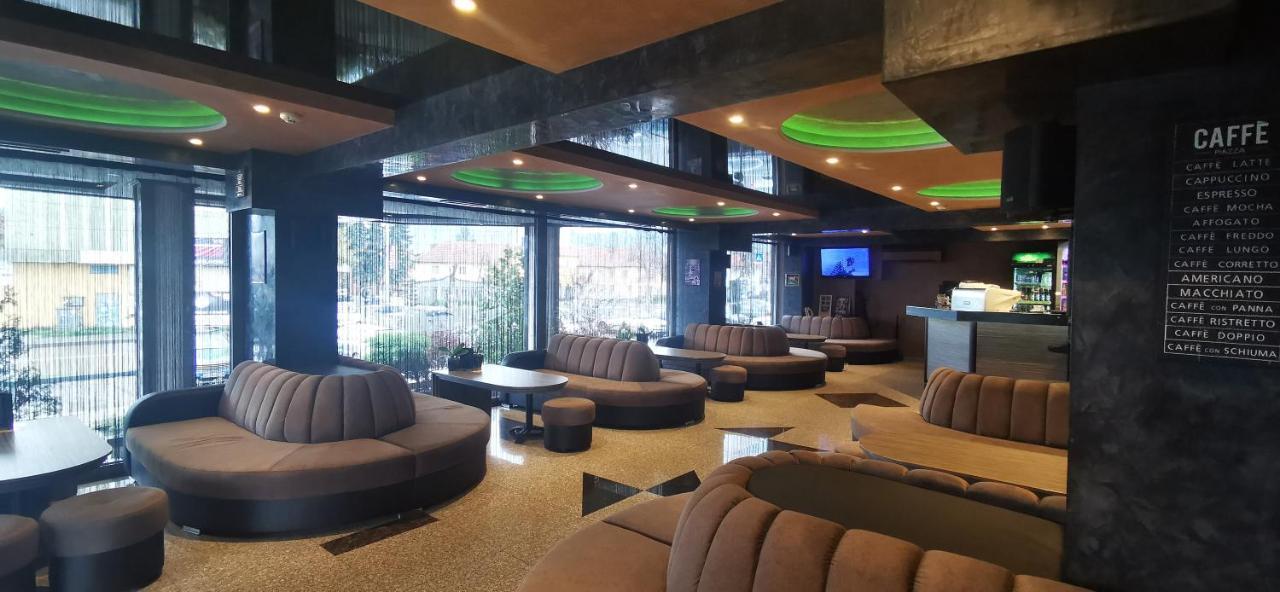 Hotel Elit Pernik 외부 사진
