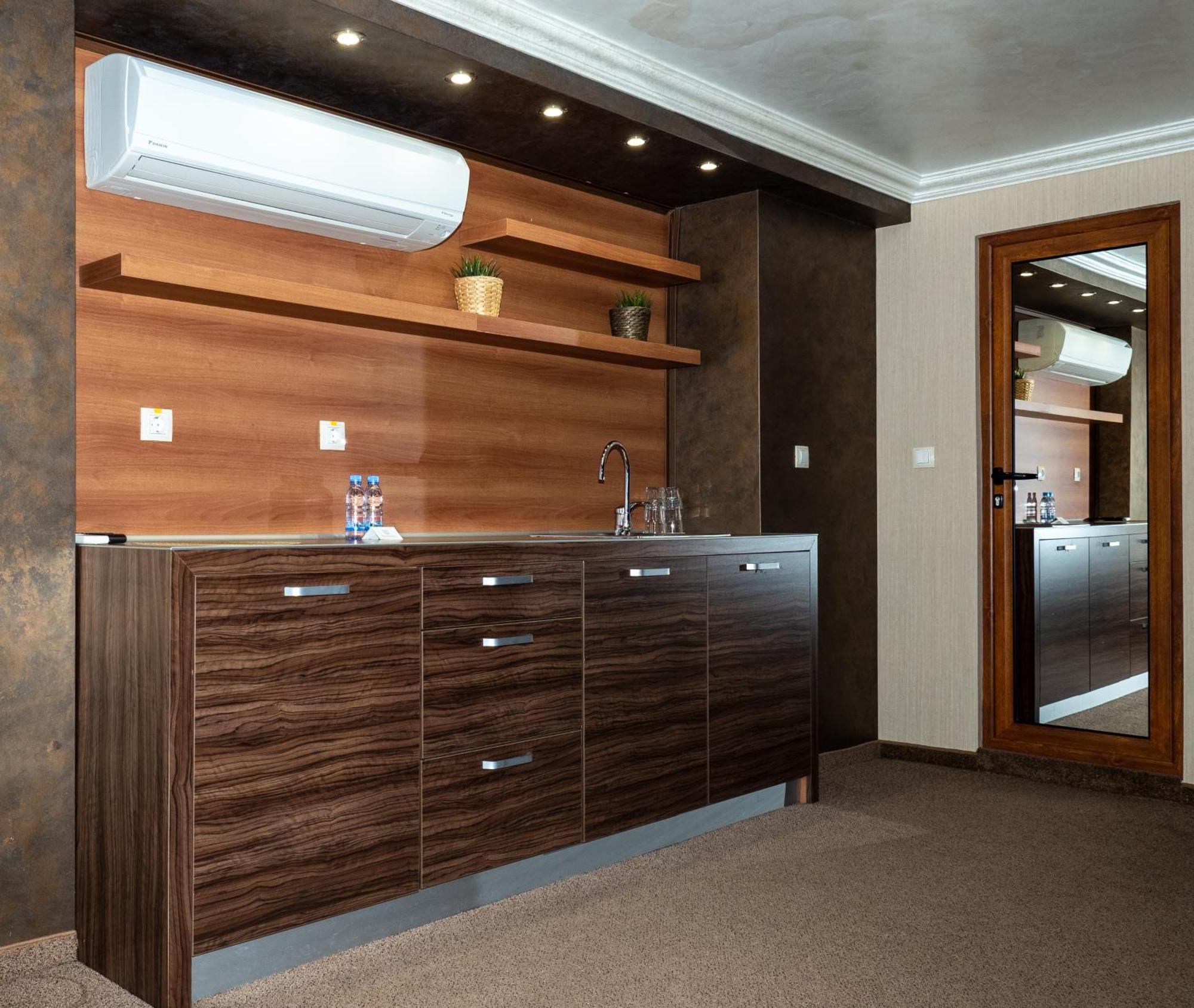 Hotel Elit Pernik 외부 사진