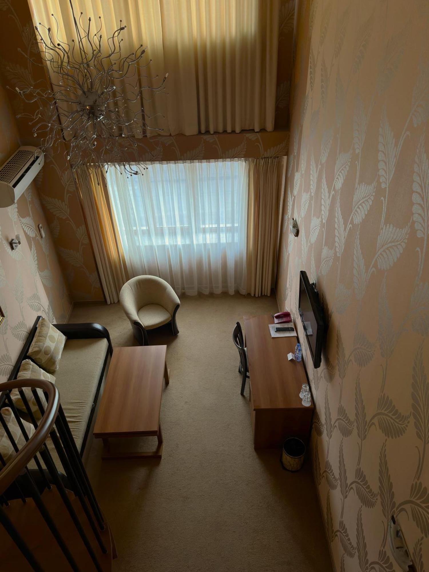 Hotel Elit Pernik 외부 사진