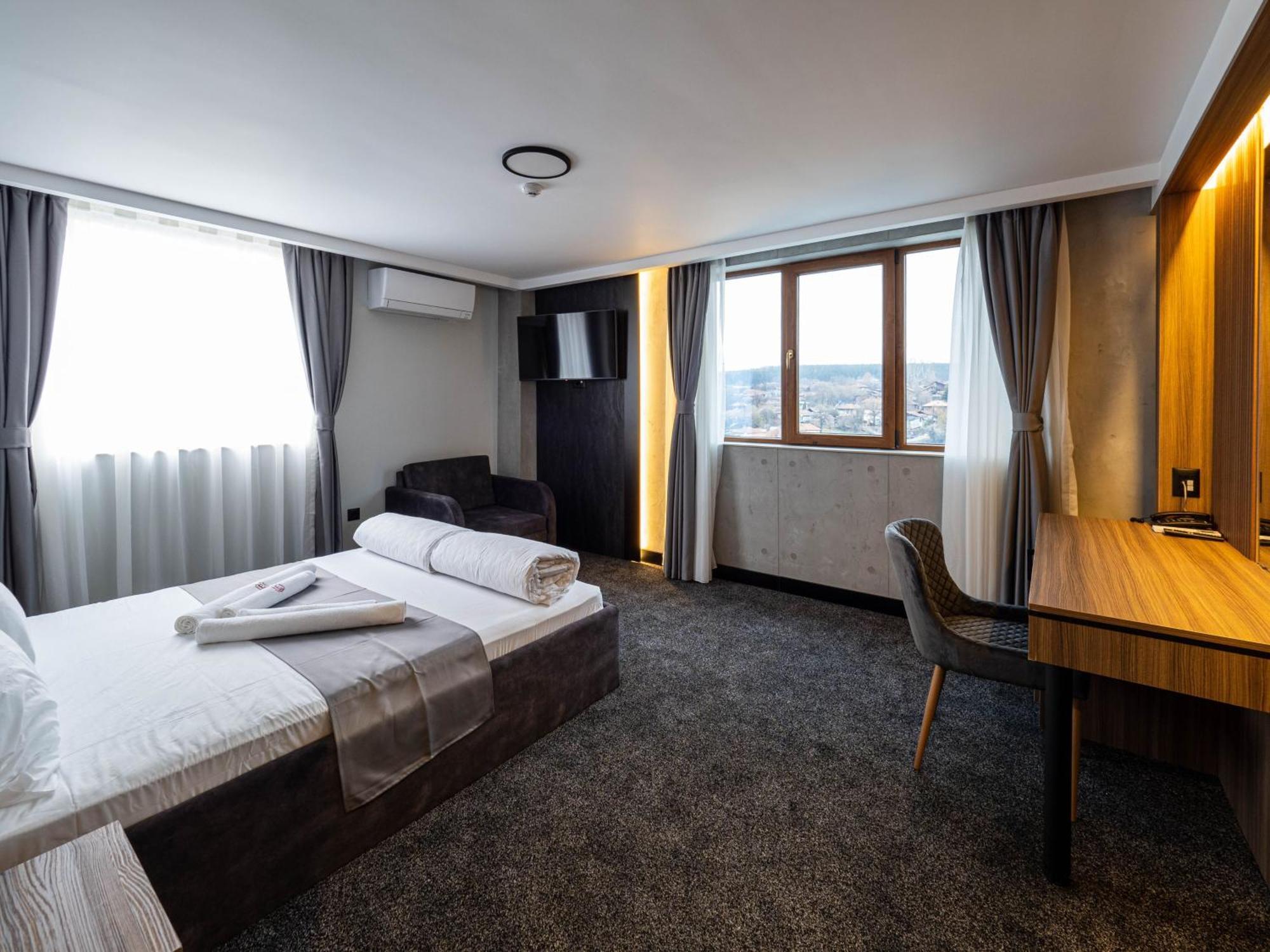 Hotel Elit Pernik 외부 사진