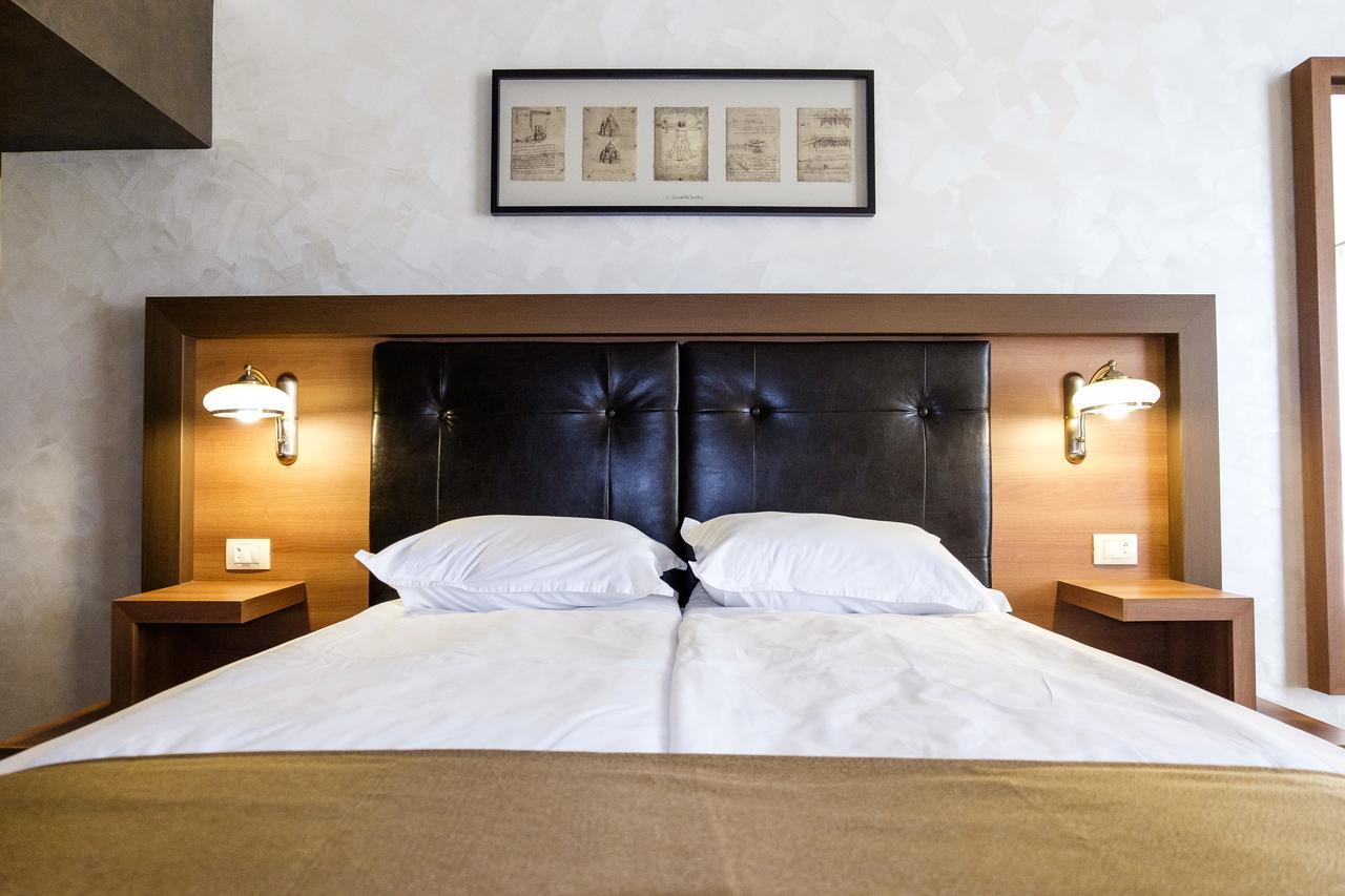 Hotel Elit Pernik 외부 사진